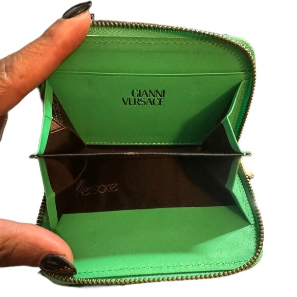 VERSACE Zip-Around Card Holder - Picture 8 of 8
